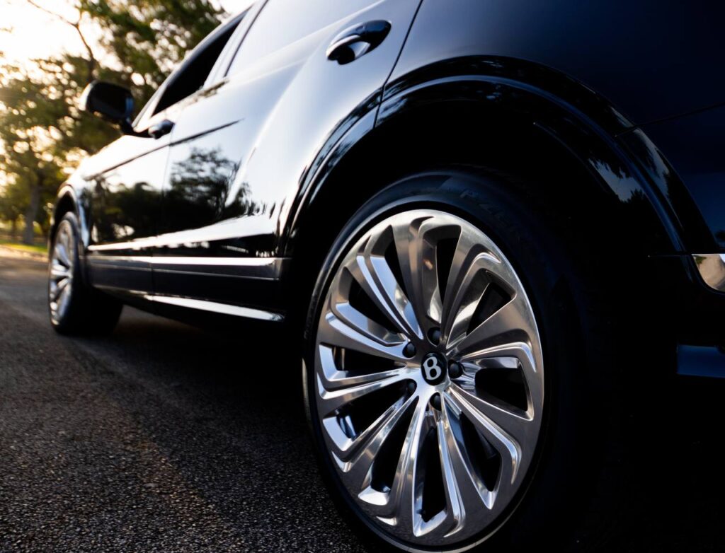 Bentley Bentayga wheel closeup