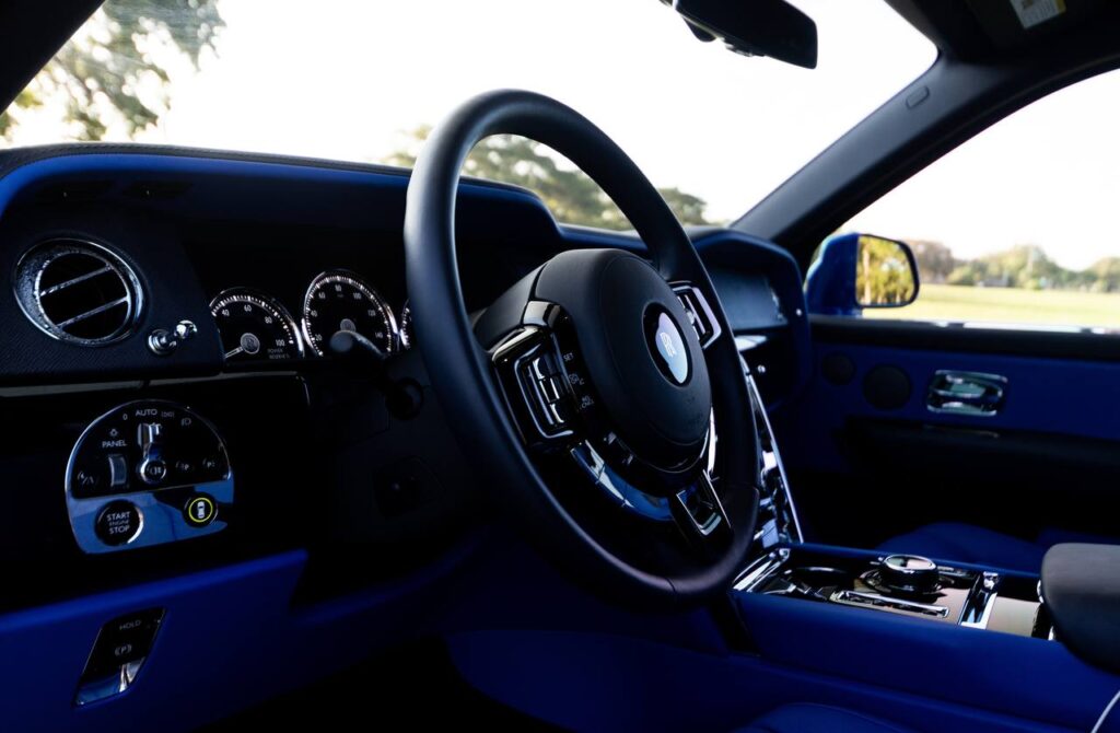 Rolls Royce Cullinan rentals miami- Interior